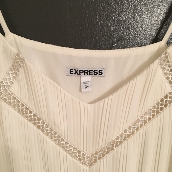 Express white pleated midi dress - Picture 3 of 5